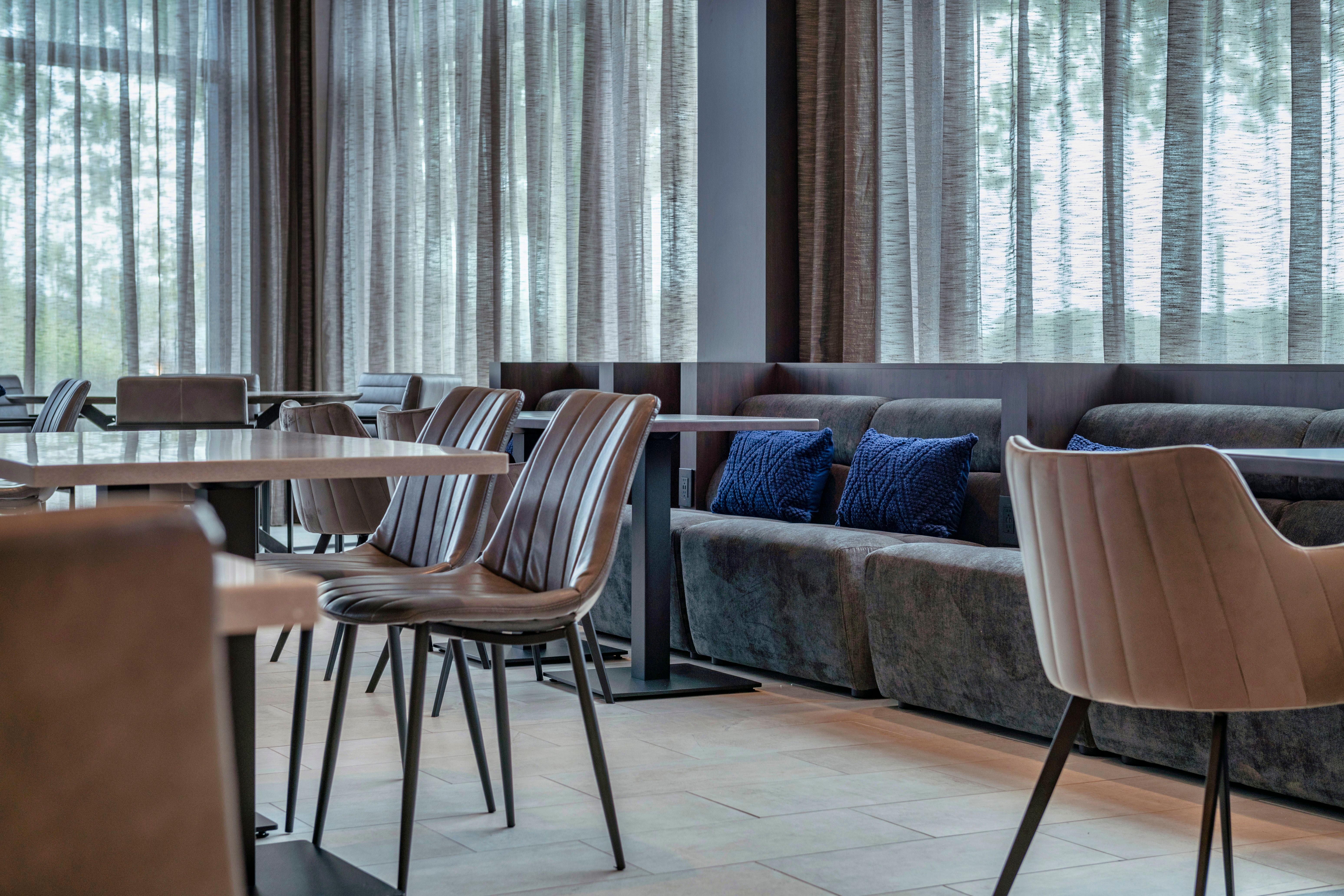 Holiday Inn Express - Boston Logan Airport - Revere By Ihg Bagian luar foto