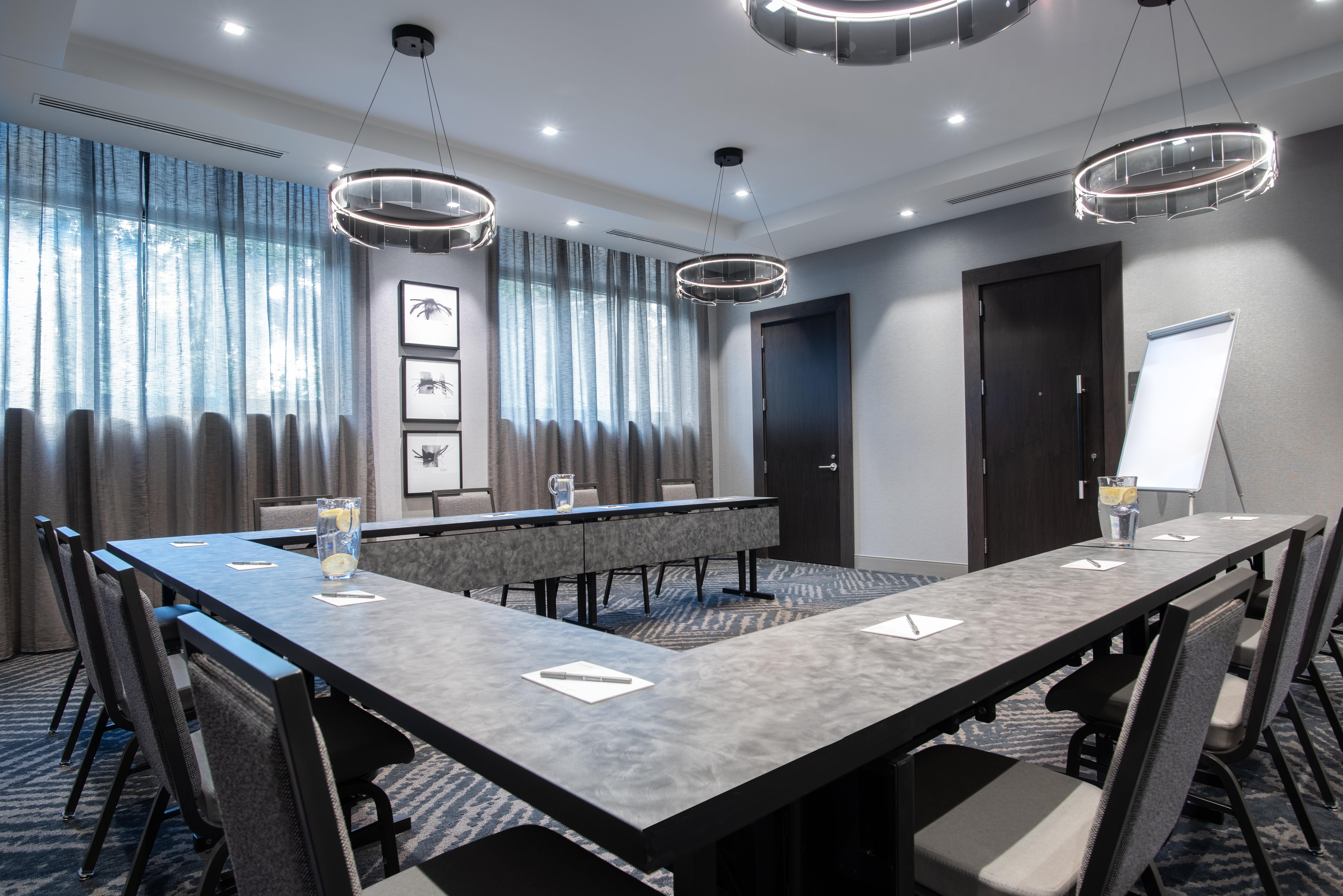 Holiday Inn Express - Boston Logan Airport - Revere By Ihg Bagian luar foto