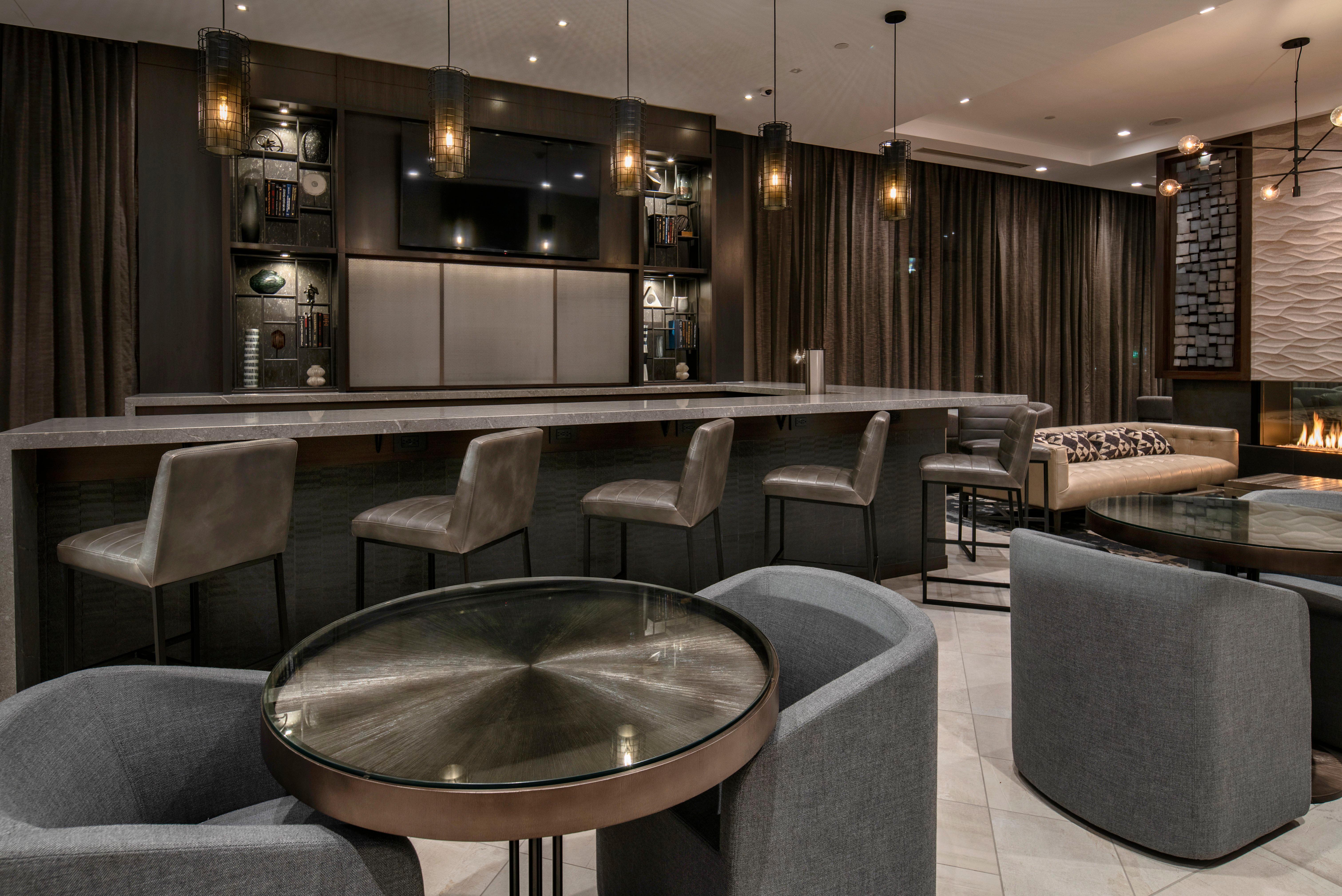 Holiday Inn Express - Boston Logan Airport - Revere By Ihg Bagian luar foto