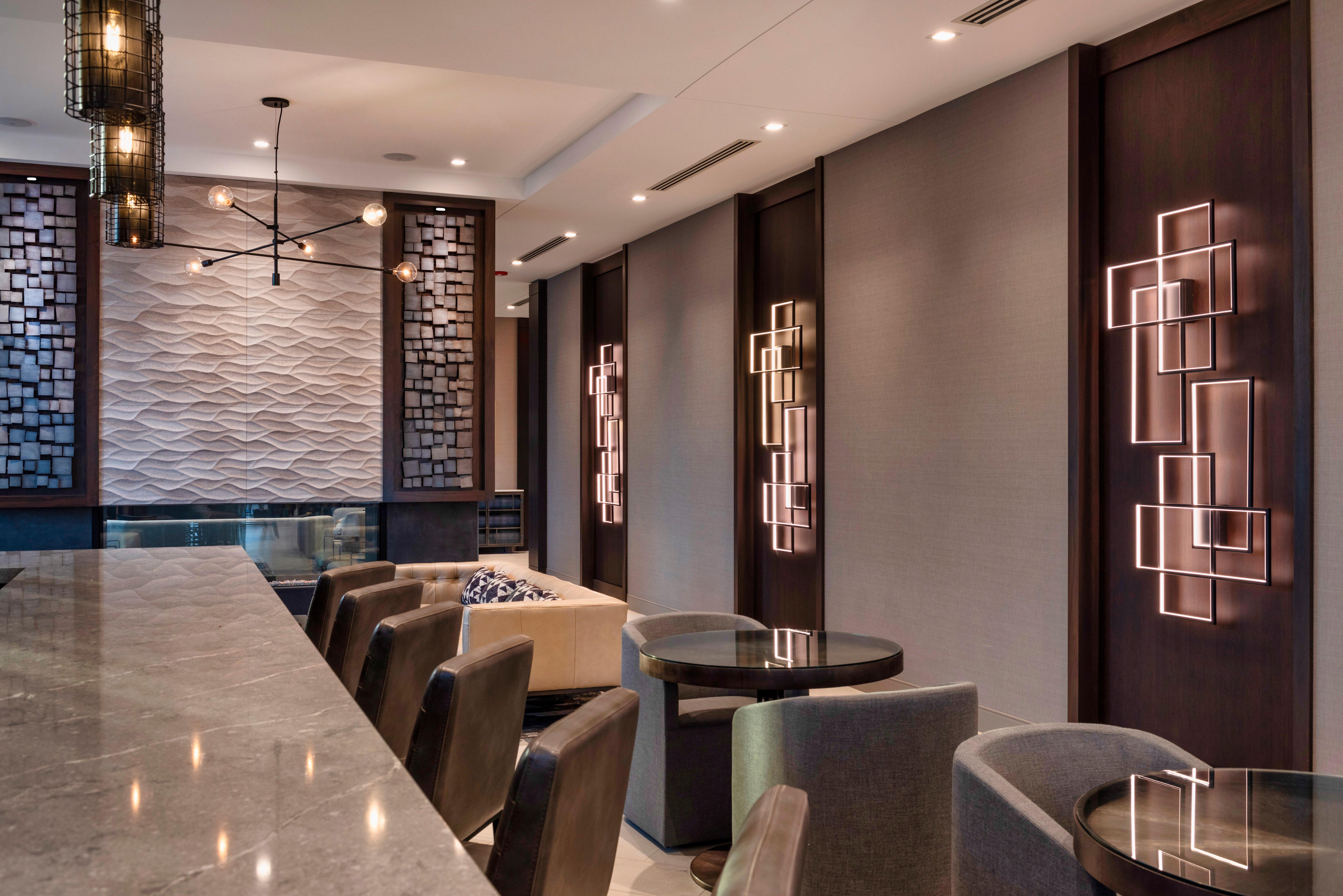 Holiday Inn Express - Boston Logan Airport - Revere By Ihg Bagian luar foto